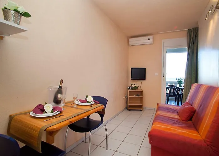 Apartamento Royal Delta-1 By Interhome